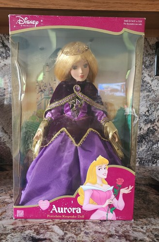 Disney brass key sleeping - brass,